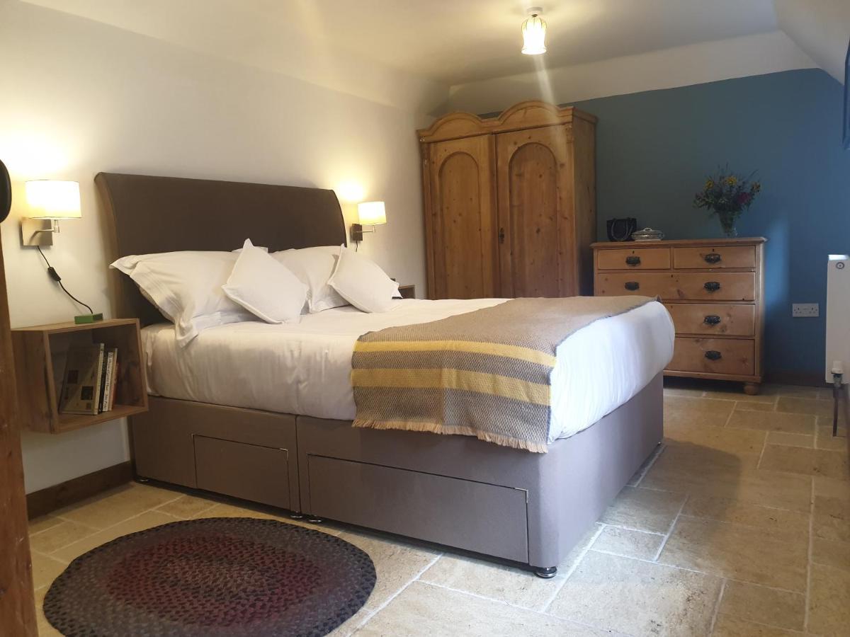 Delightful Cottage On The River Adur Close To Brighton & The Downs No Dogs Sorry Upper Beeding Exterior foto